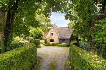 image of Oak Barn Old Road, East Hendred